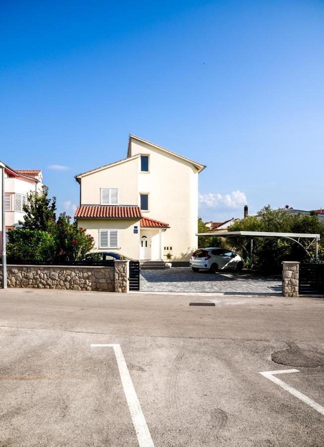 Apartment Ana Водице Екстериор снимка