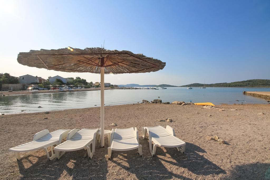Apartment Ana Водице Екстериор снимка