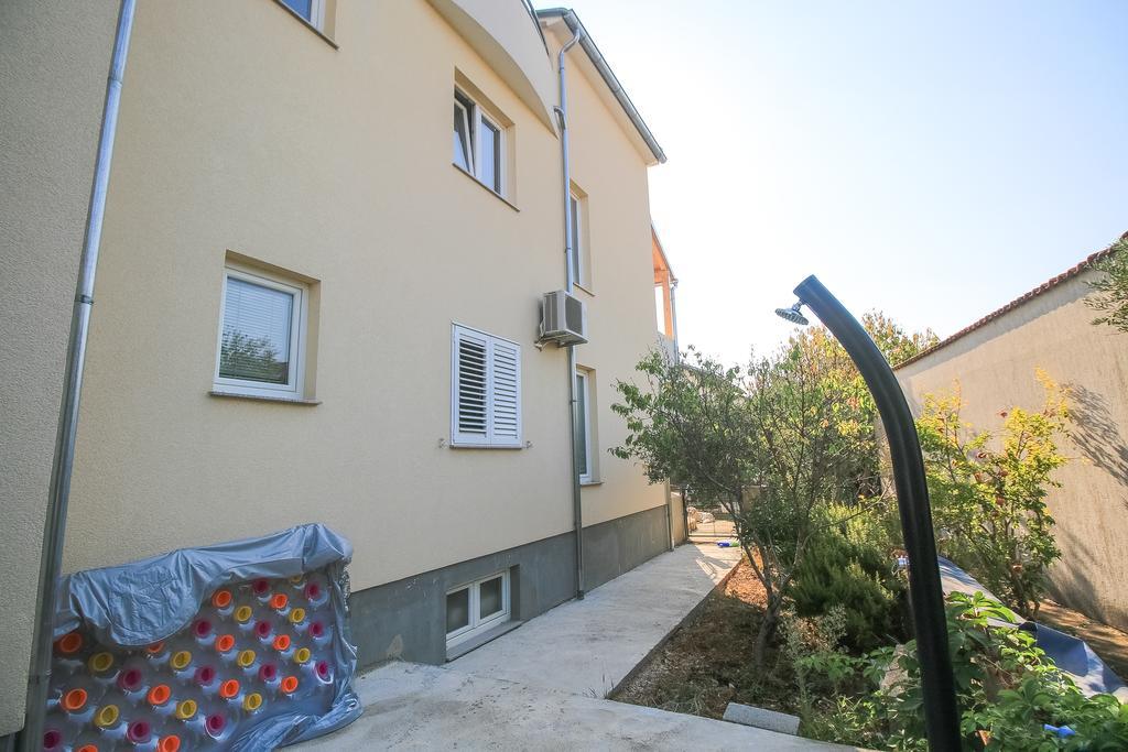 Apartment Ana Водице Екстериор снимка